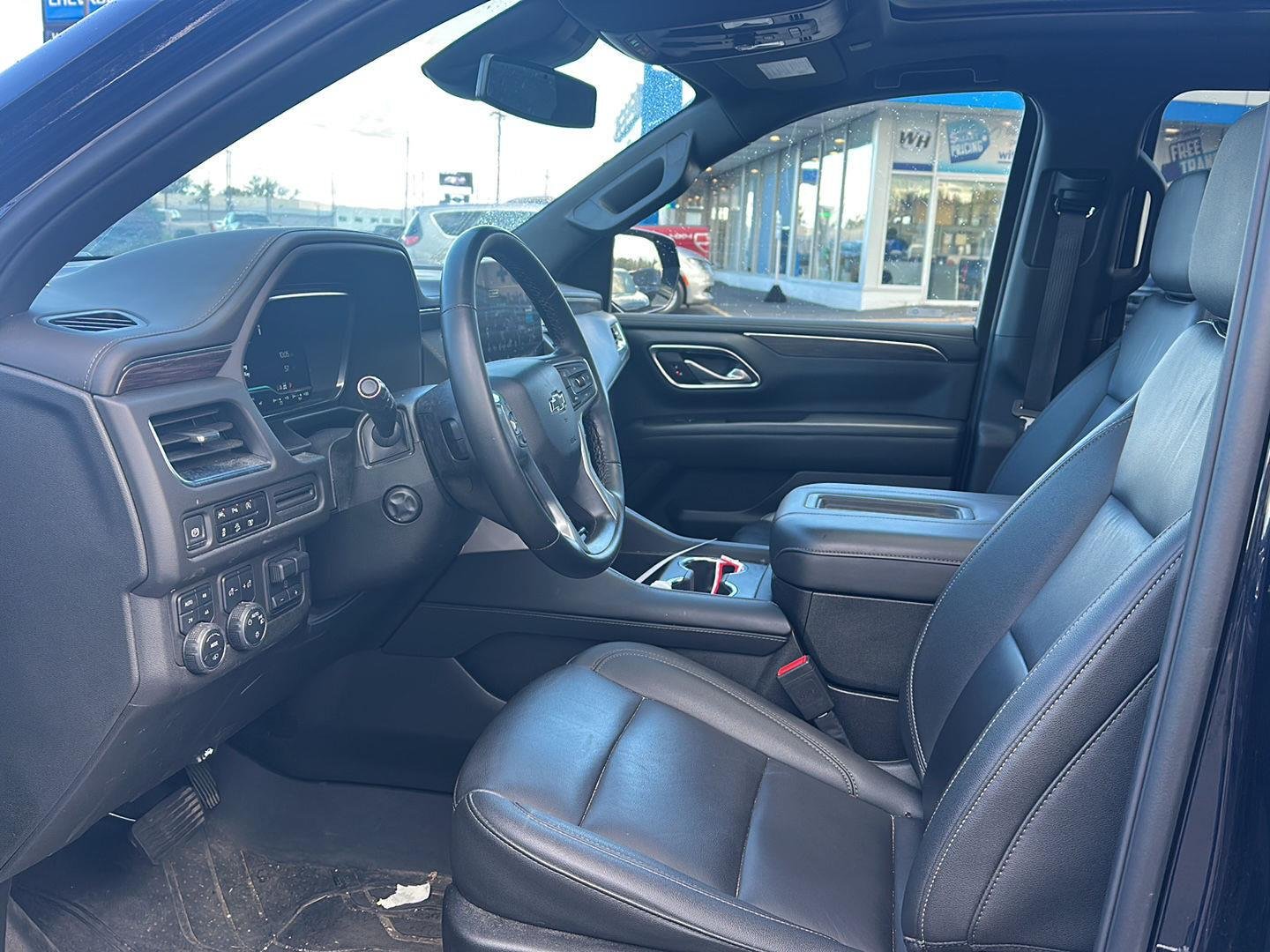 Used 2024 Midnight Blue Metallic Chevrolet Z71 image 6