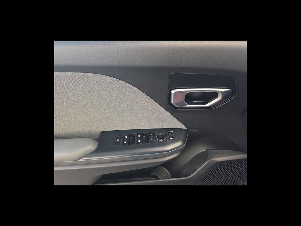 Used 2025 Red Kia EX image 12