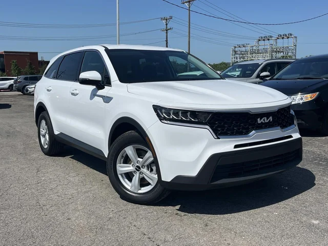 2023 Kia Sorento LX