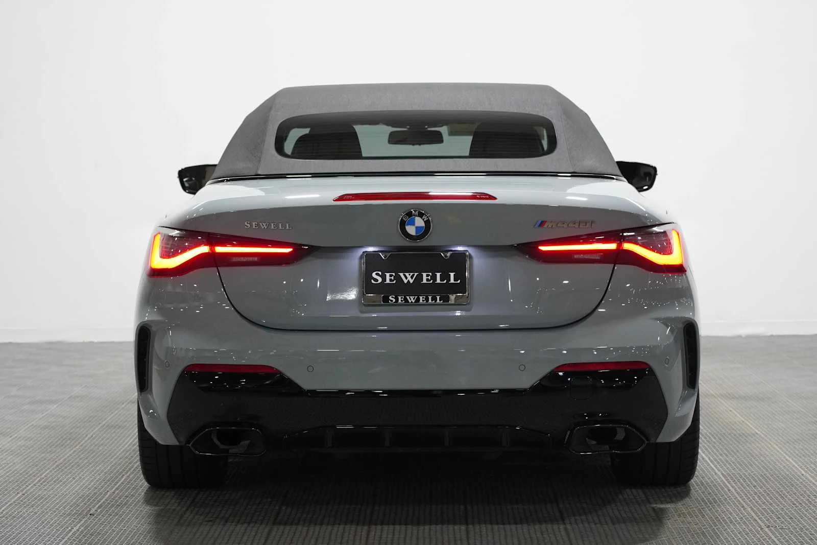 Certified Used 2024 Brooklyn Grey Metallic BMW M440i image 5