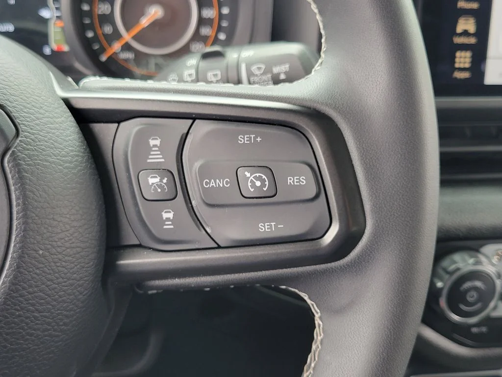 Used 2025 Black Jeep Sport S image 6