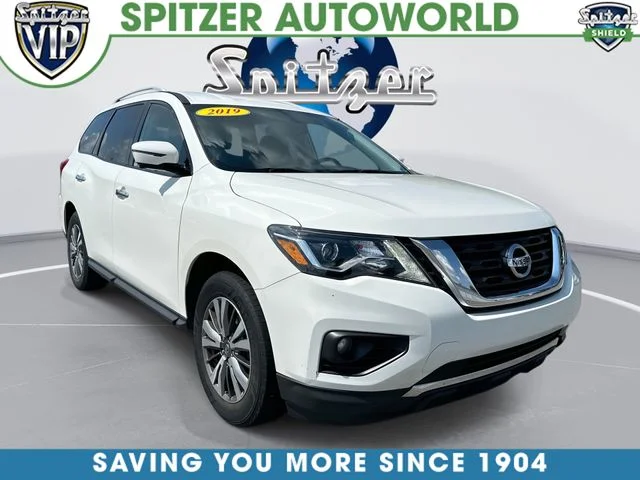2019 Nissan Pathfinder SL