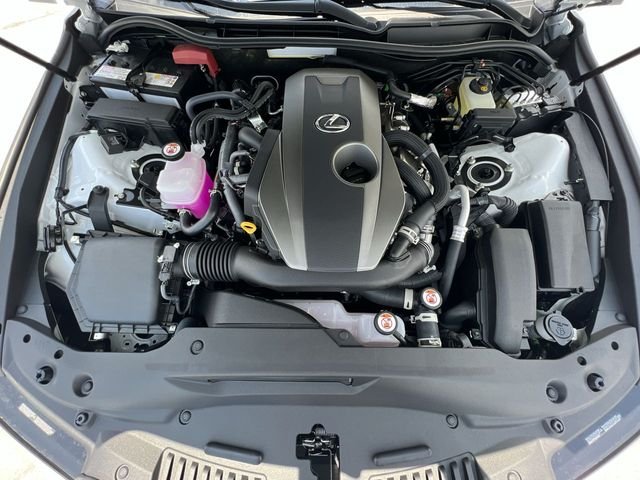Used 2023 White Lexus 300 image 25