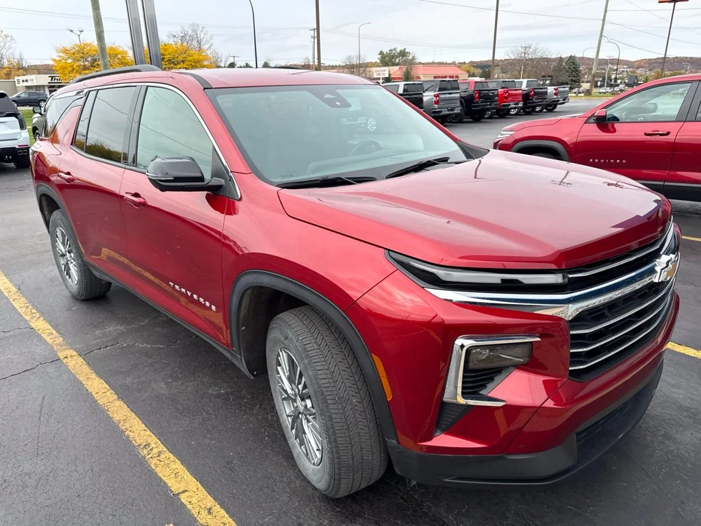 Used 2024 Radiant Red Chevrolet LT image 5