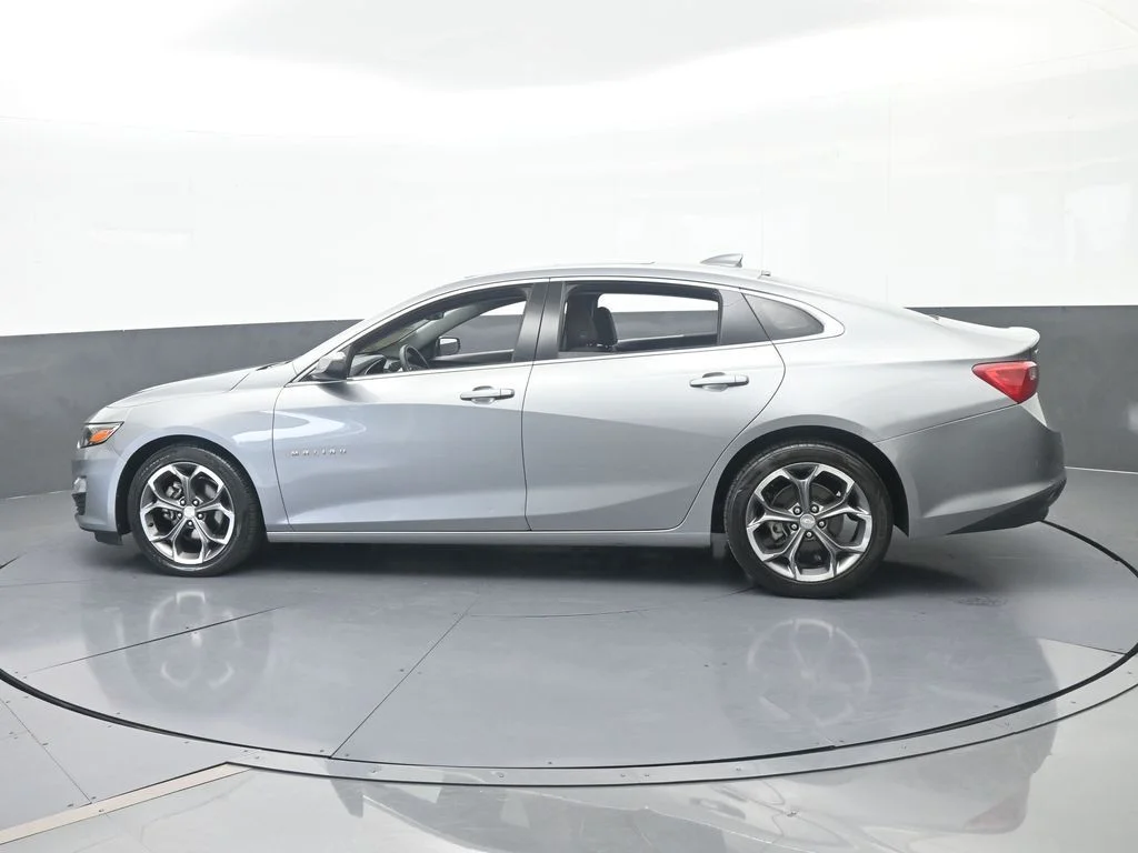 Used 2024 Sterling Gray Metallic Chevrolet LT image 2