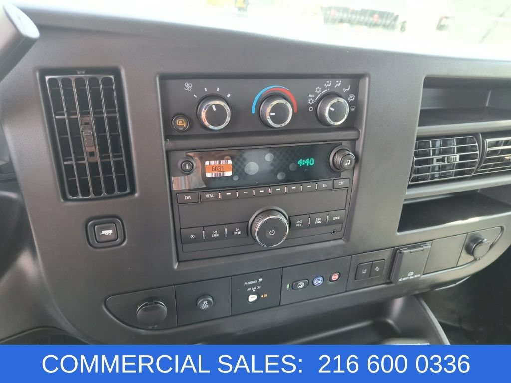 2025 Chevrolet Express Cargo Work Van - Photo 24
