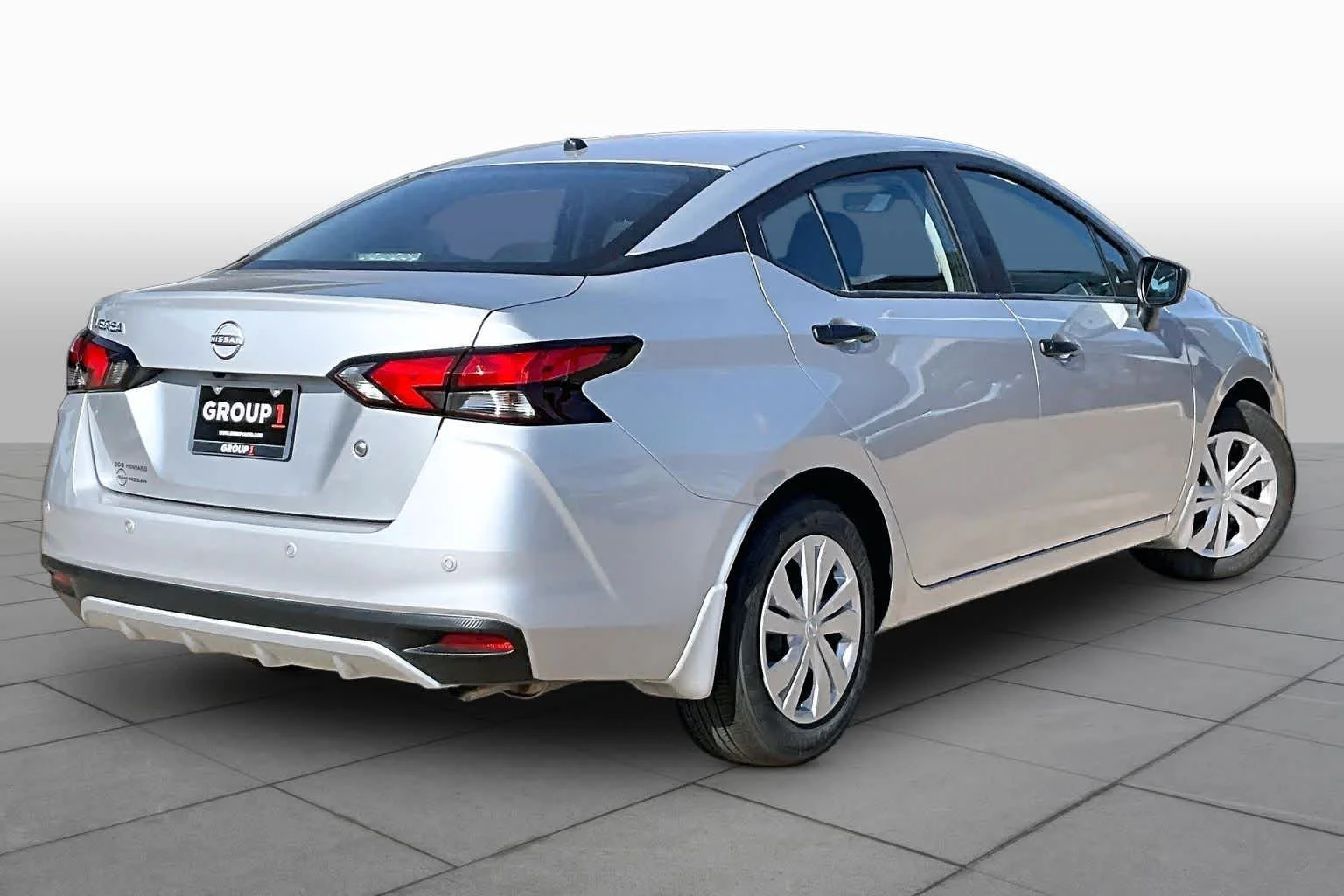 Certified Used 2025 Brilliant Silver Metallic Nissan S image 13