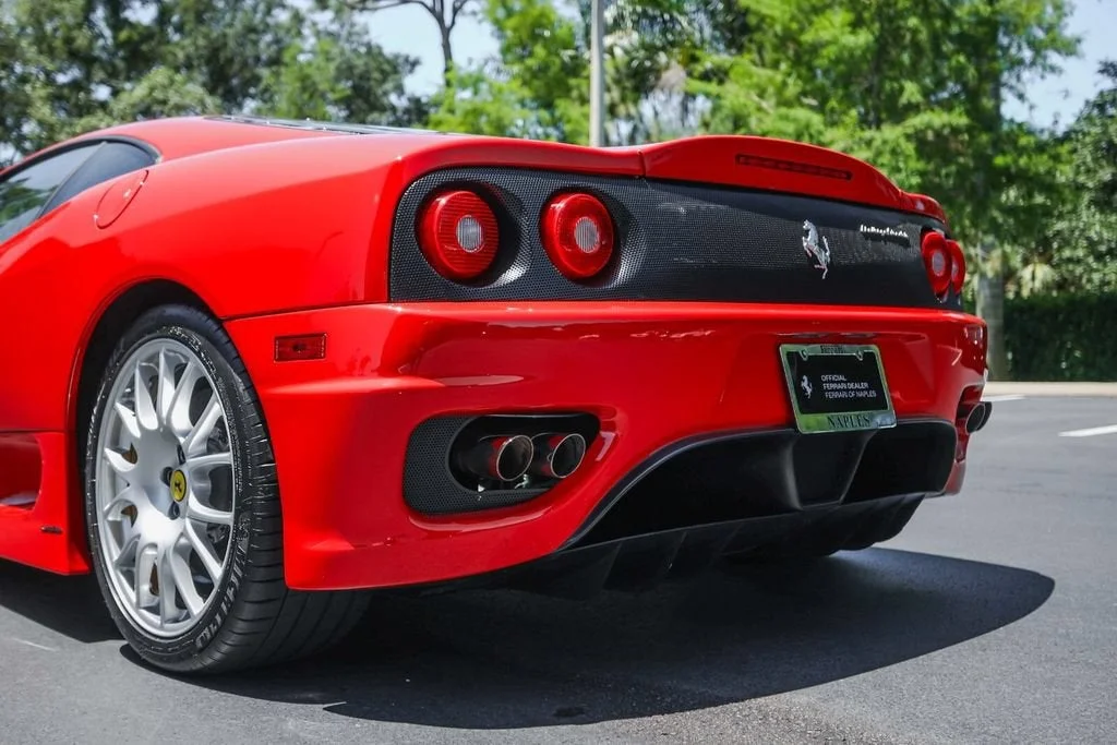 Used 2004 Rosso Scuderia Ferrari Base image 17