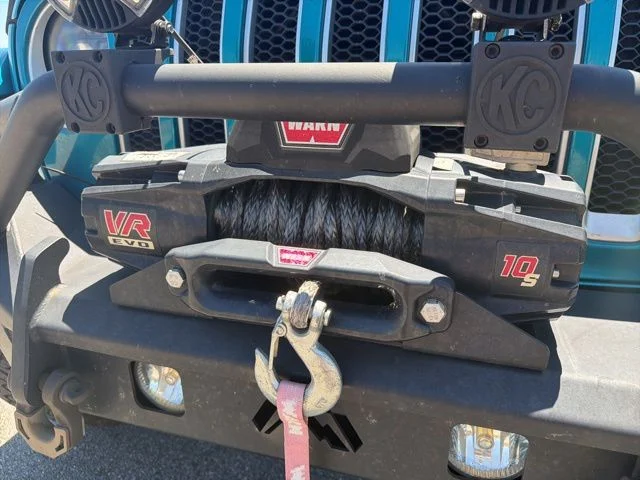 Used 2020 Mojito! Clearcoat Jeep Unlimited Sahara image 9