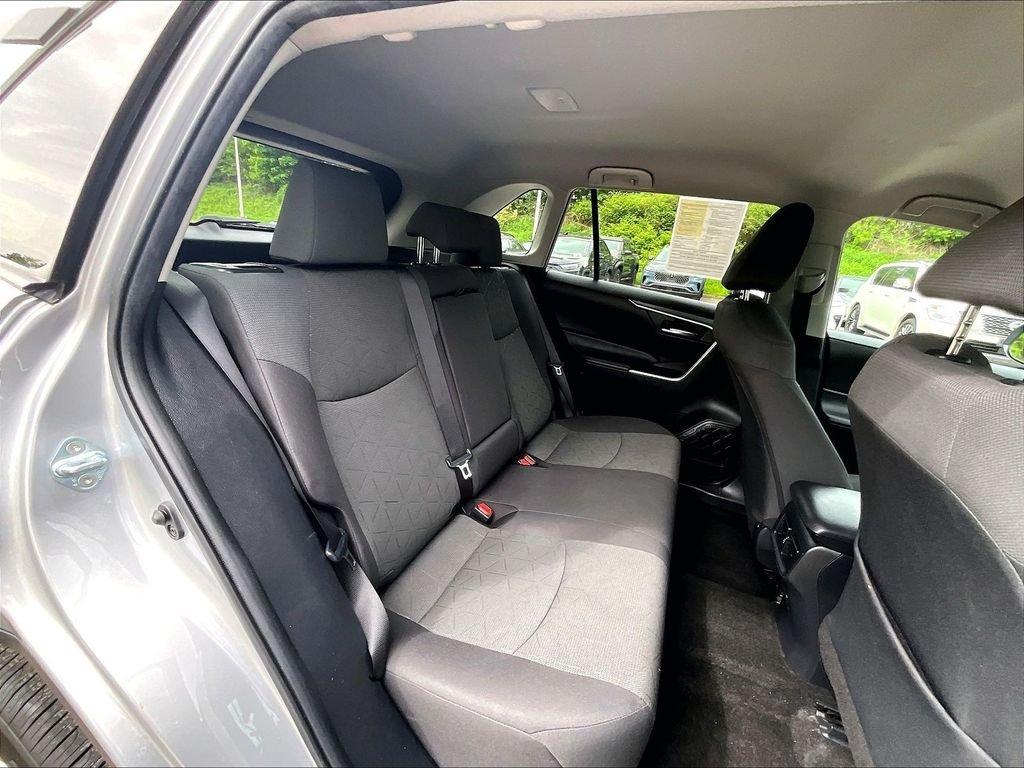 Certified Used 2024 Silver Toyota XLE image 16