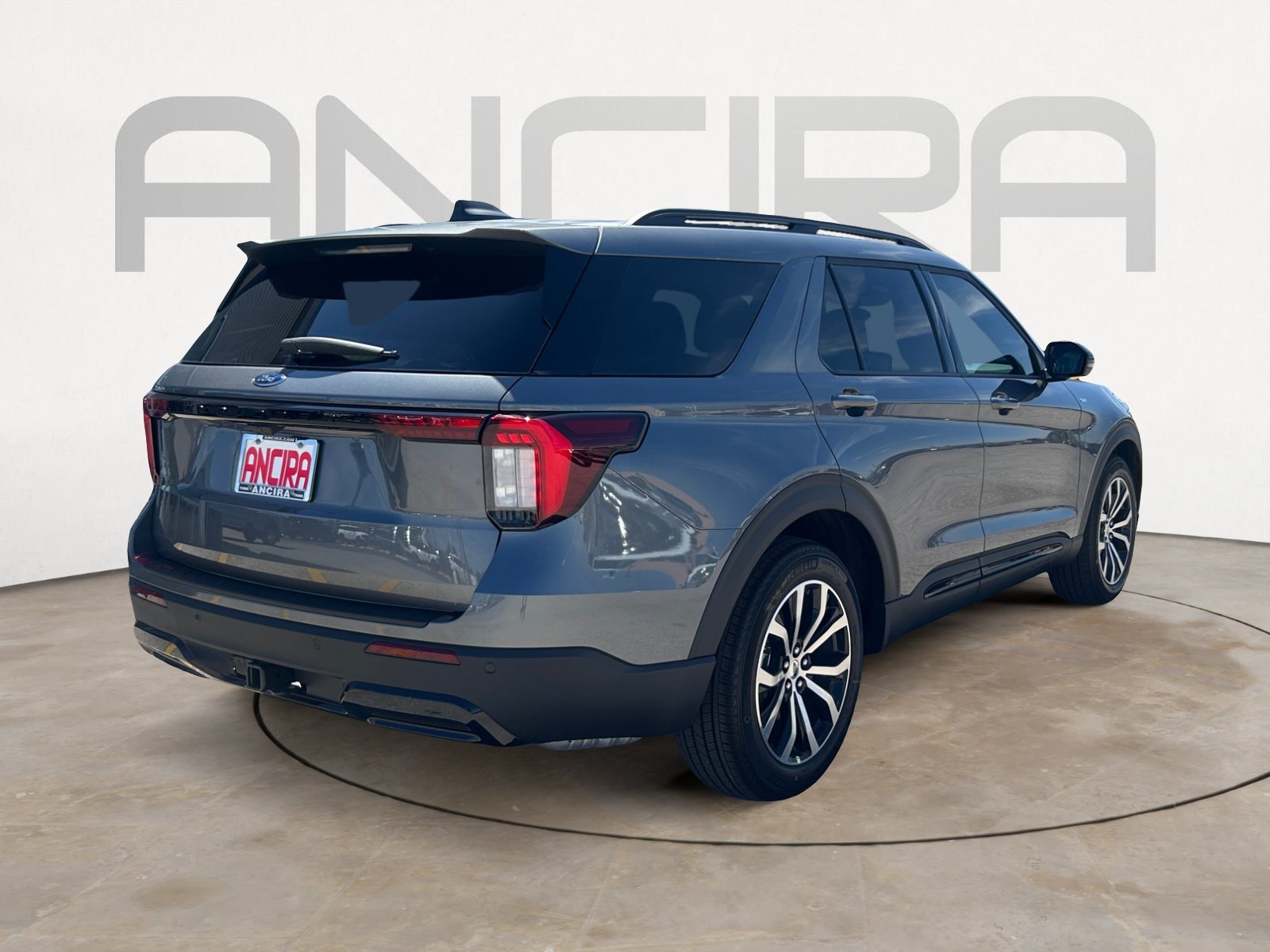 New 2026 Carbonized Gray Metallic Ford ST-Line image 10
