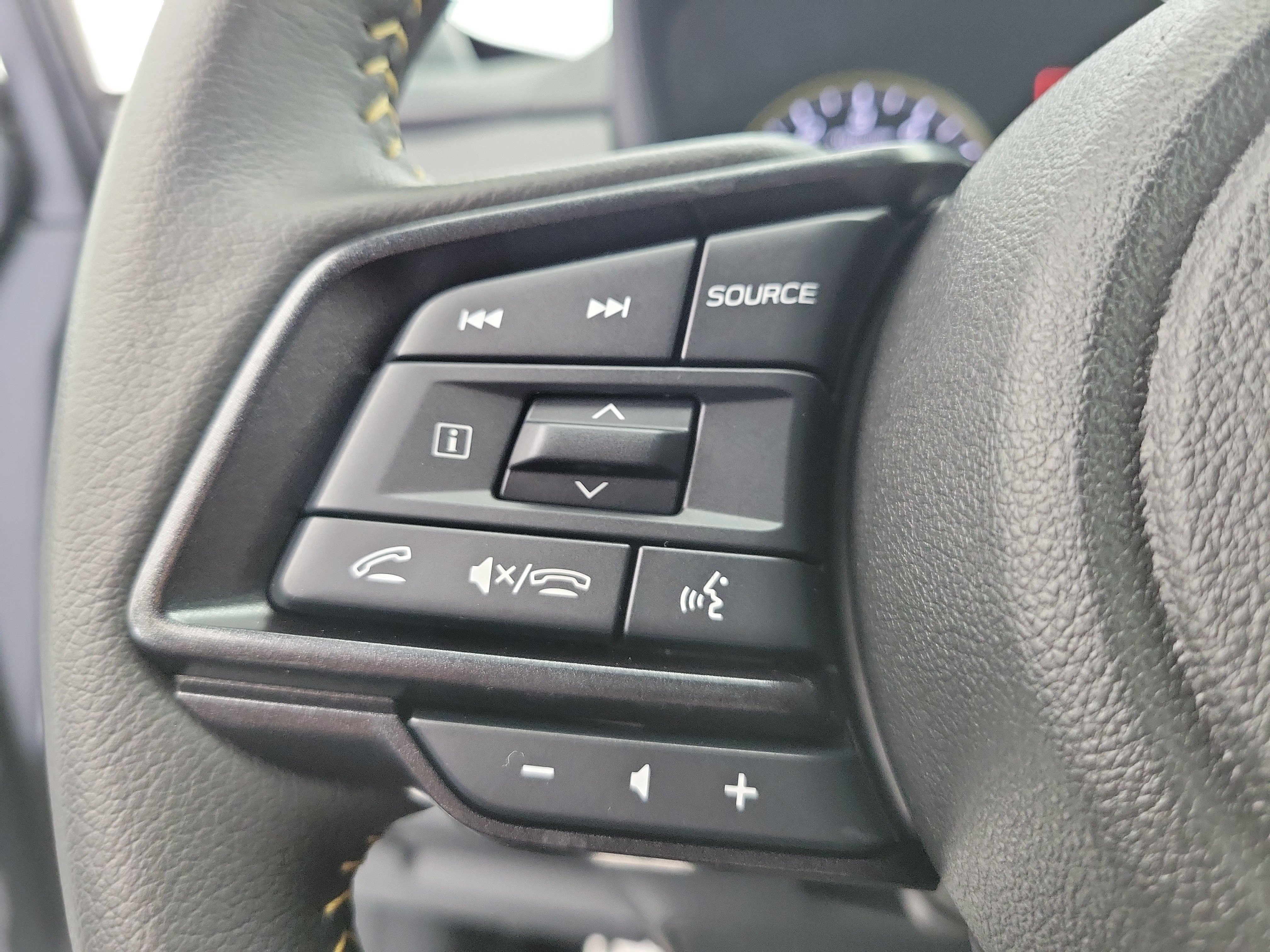 Used 2025 Ice Silver Metallic Subaru Sport image 23