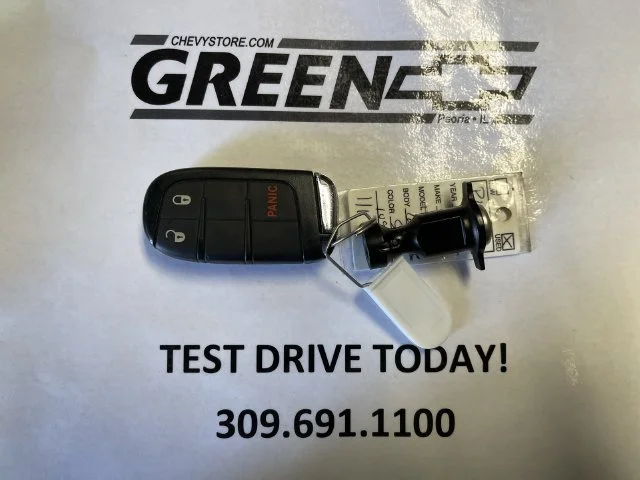 Used 2024 Silver Jeep Latitude image 23