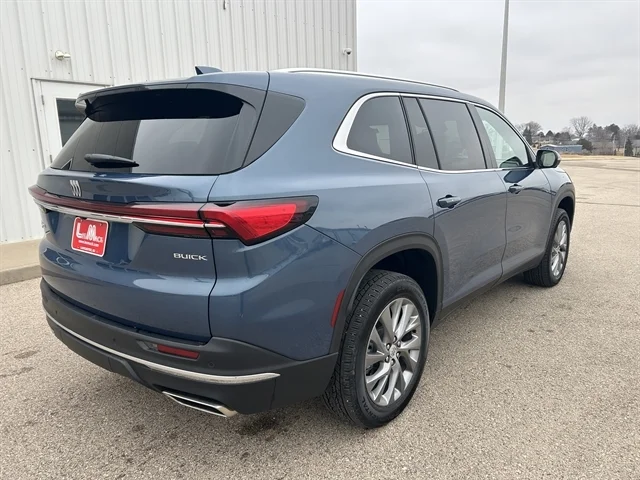 Used 2025 BLUE BUICK Preferred image 5