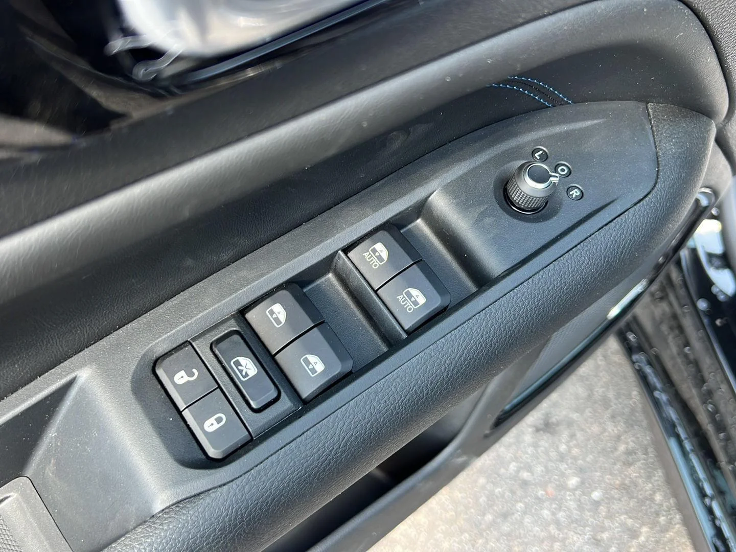 2025 Jeep Compass Limited - Photo 13
