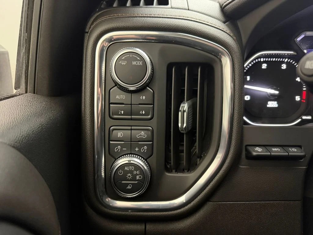 Used 2023 Summit White GMC AT4 image 35