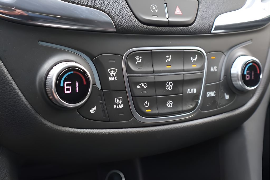 Used 2022 Blue Chevrolet LT image 24