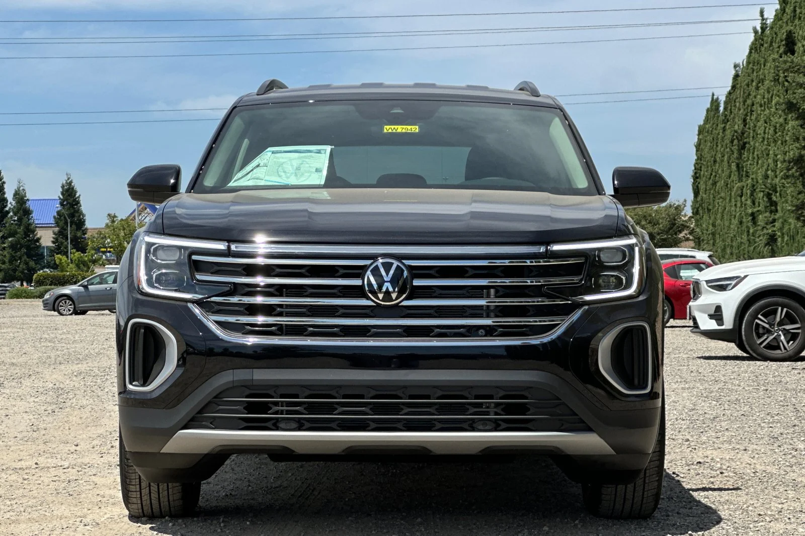New 2026 Deep Black Pearl Volkswagen 2.0T SE image 9