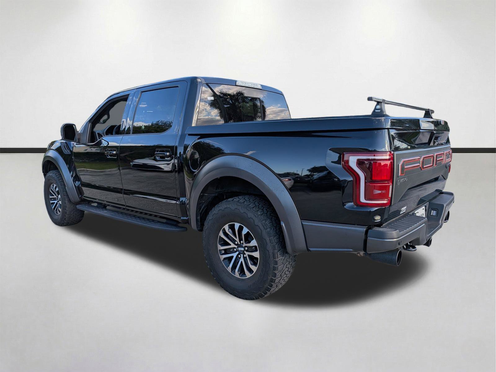 Used 2019 Black Metallic Ford Raptor image 8