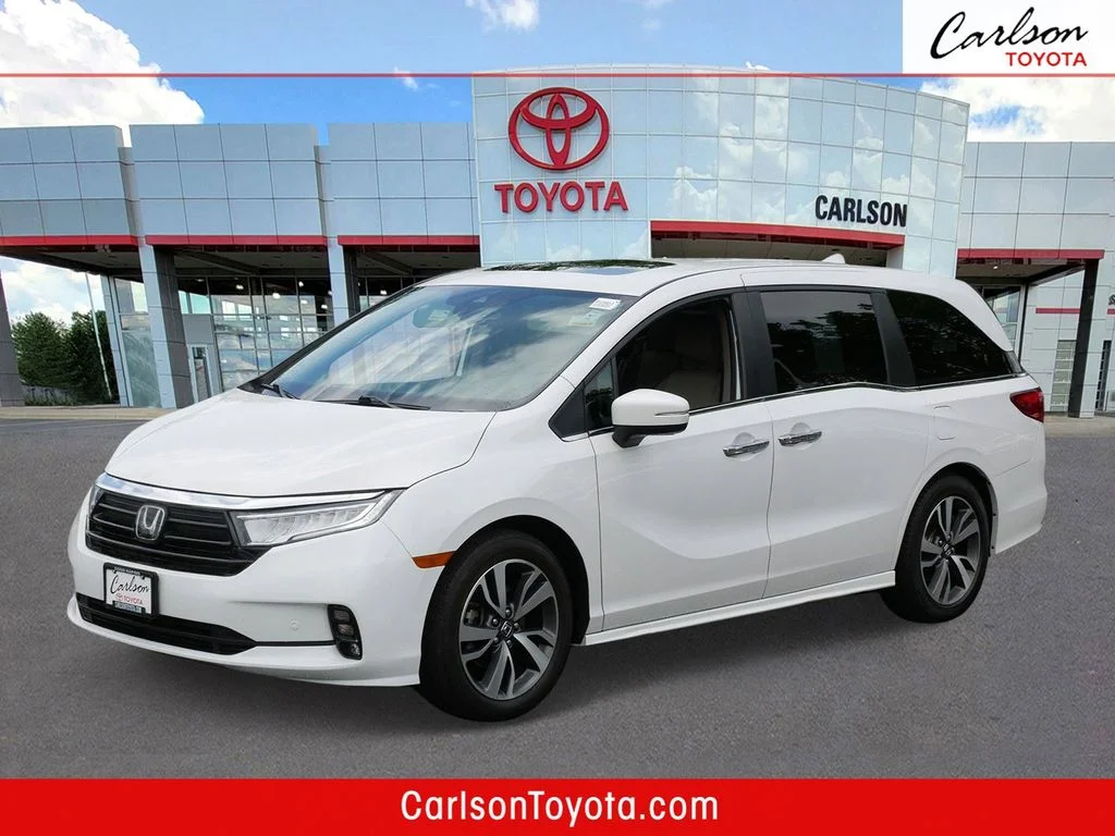 2023 Honda Odyssey Touring's photo
