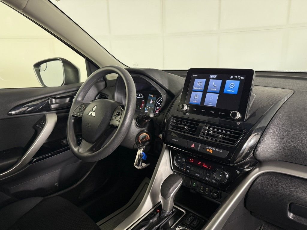 Used 2023 Black Mitsubishi LE image 22