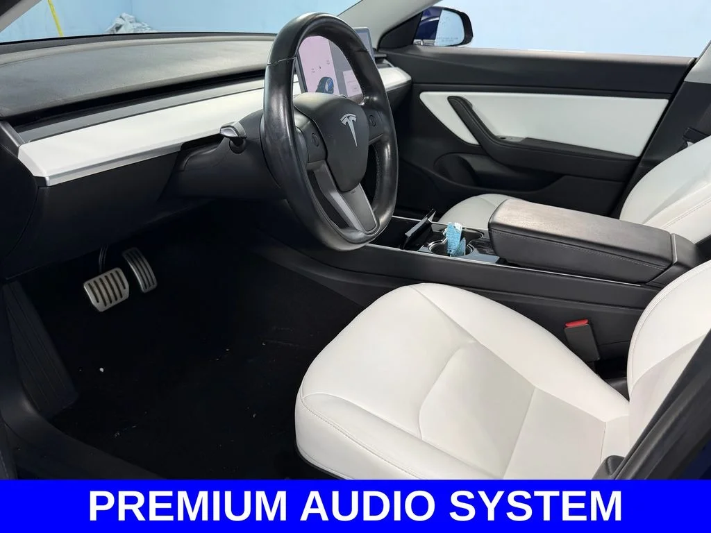 Used 2018 Blue Tesla Performance image 6