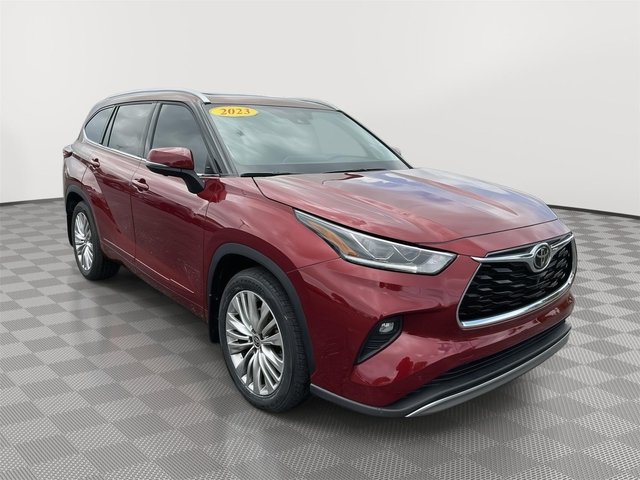 2023 Toyota Highlander Platinum