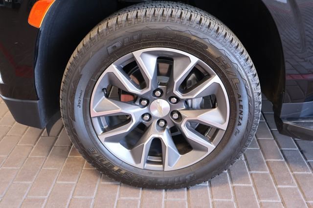 Used 2023 Black Chevrolet LS image 10