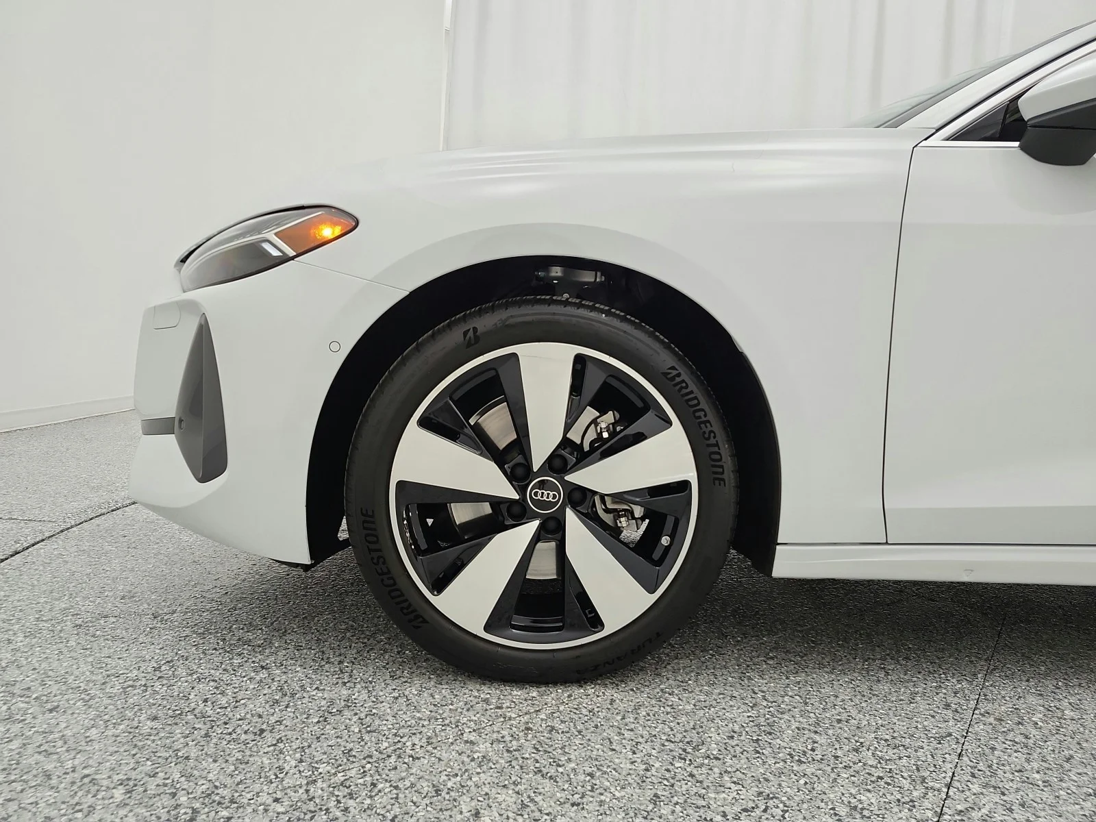 Used 2025 Glacier White Metallic Audi Premium Plus image 18