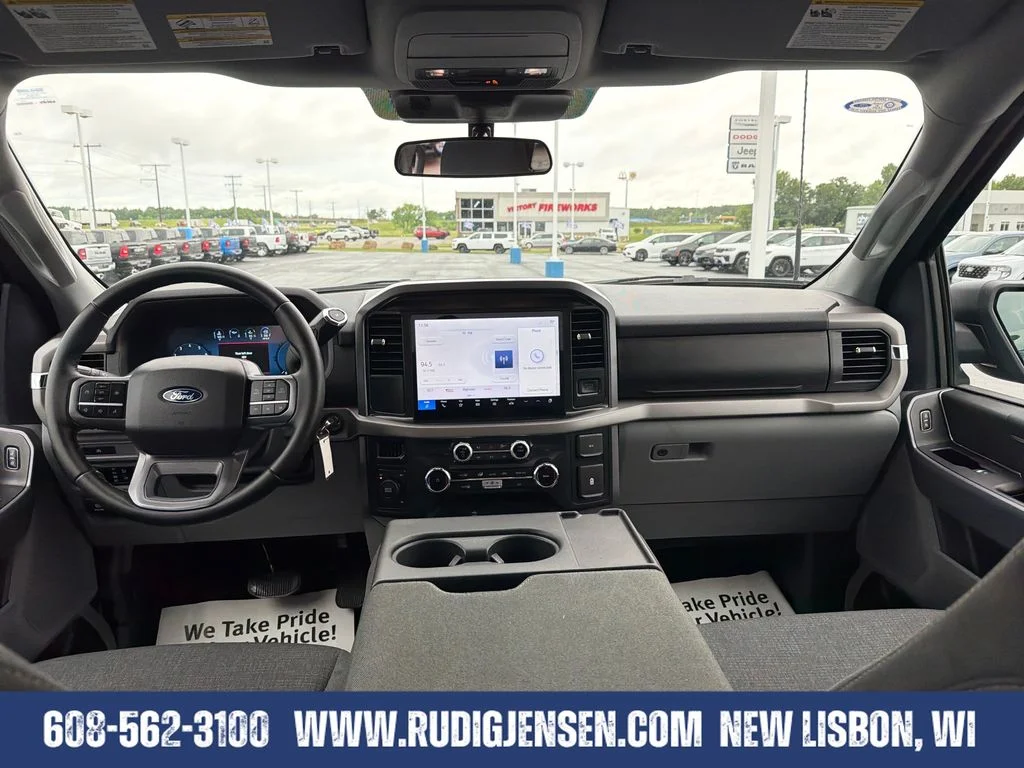 Used 2025 Gray Ford XLT image 12