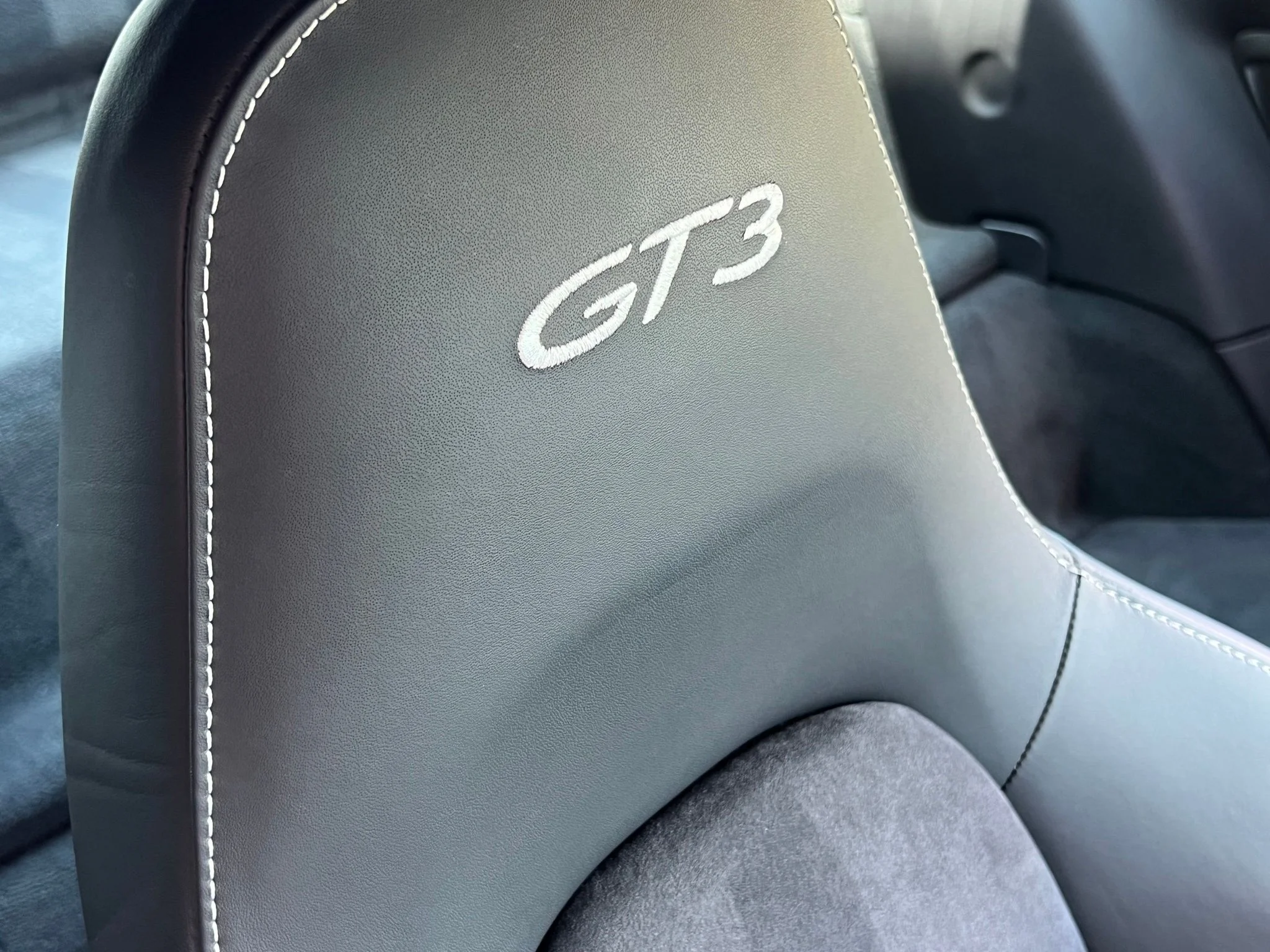 Used 2018 White Porsche GT3 image 29