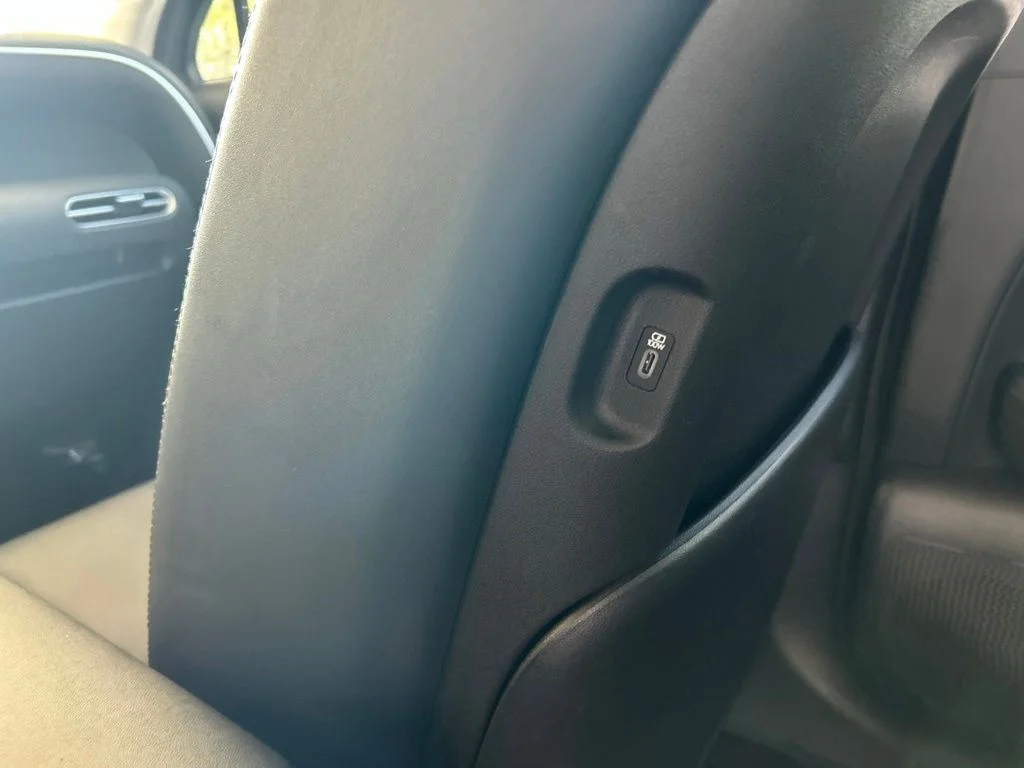 Used 2026 Green Hyundai SEL image 48