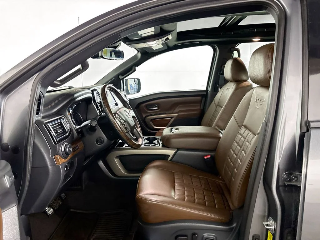 Used 2021 Gray Nissan Platinum Reserve image 11