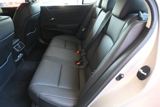 Certified Used 2023 MOONBEAM BEIGE MET. Lexus 350 image 22