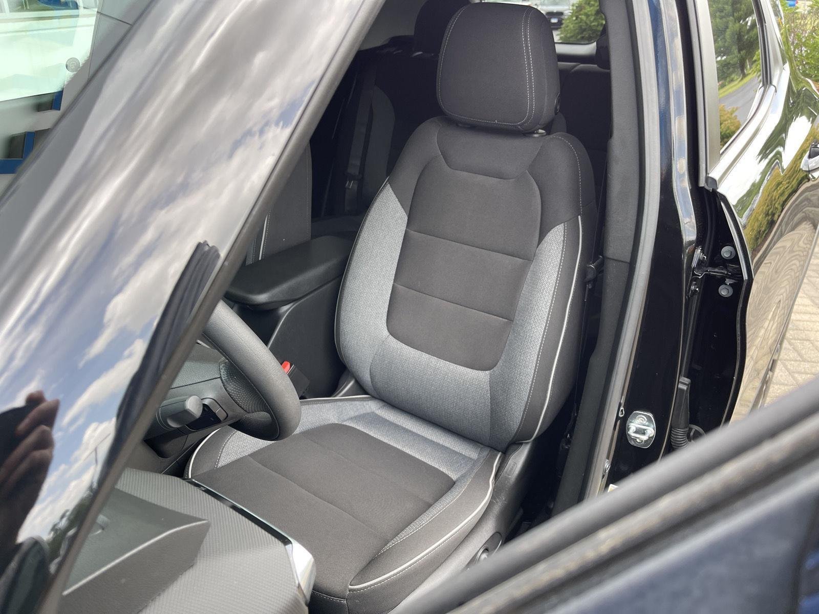 Used 2022 Mosaic Black Metallic Chevrolet LT image 13