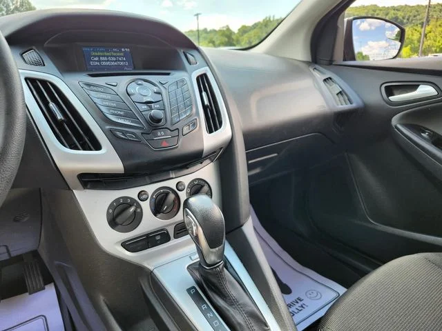Used 2014 White Ford SE image 22