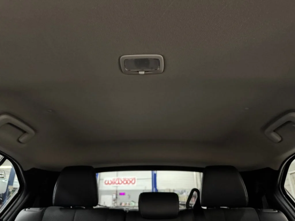 Used 2024 White Mitsubishi SE image 24