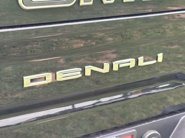2026 GMC Sierra 3500HD Denali Ultimate - Photo 8