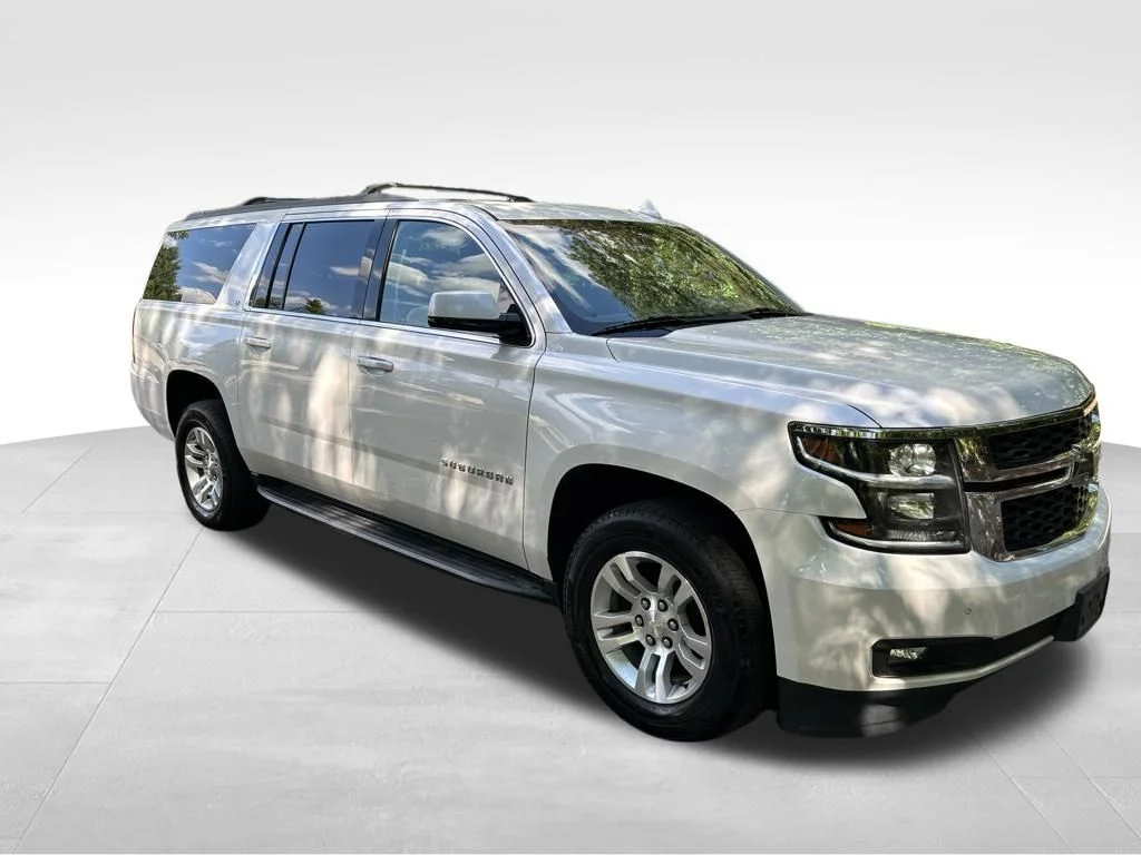 Used 2019 Beige Chevrolet LT image 8