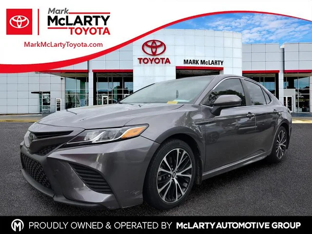 2018 TOYOTA CAMRY SE