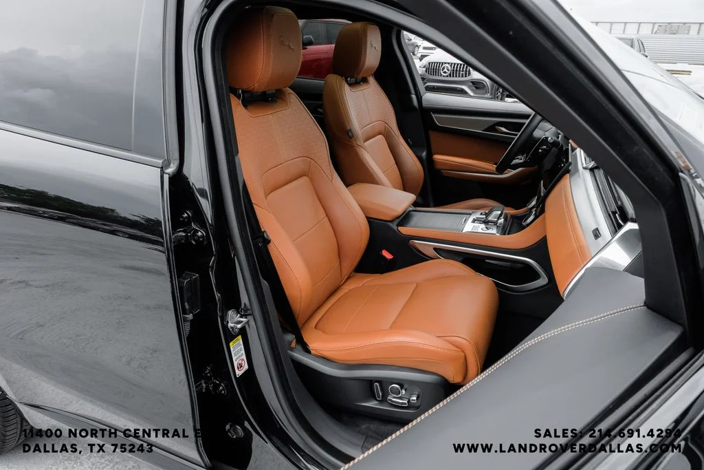 2026 Jaguar F-Pace R-Dynamic S - Photo 43