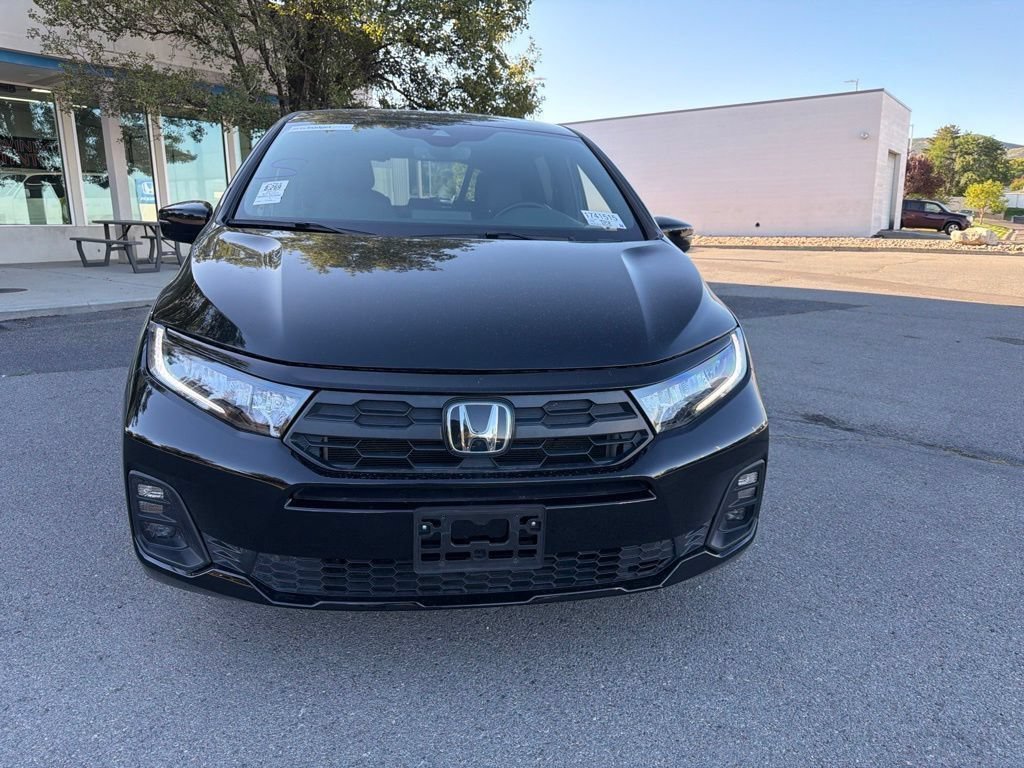 Certified Used 2025 Crystal Black Pearl Honda SPORT-L image 36