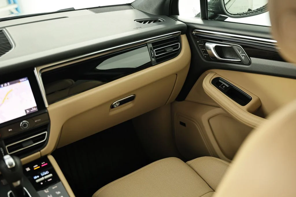 Used 2026 Gray Porsche  image 31