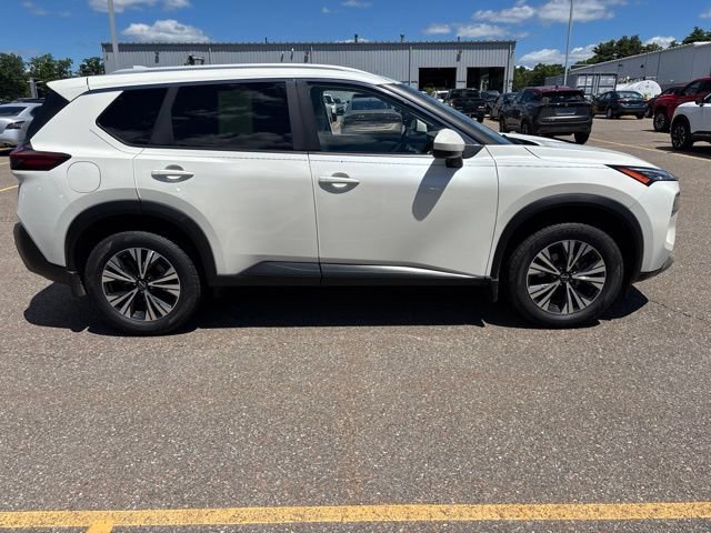 Used 2023 Pearl White Tricoat Nissan SV image 4