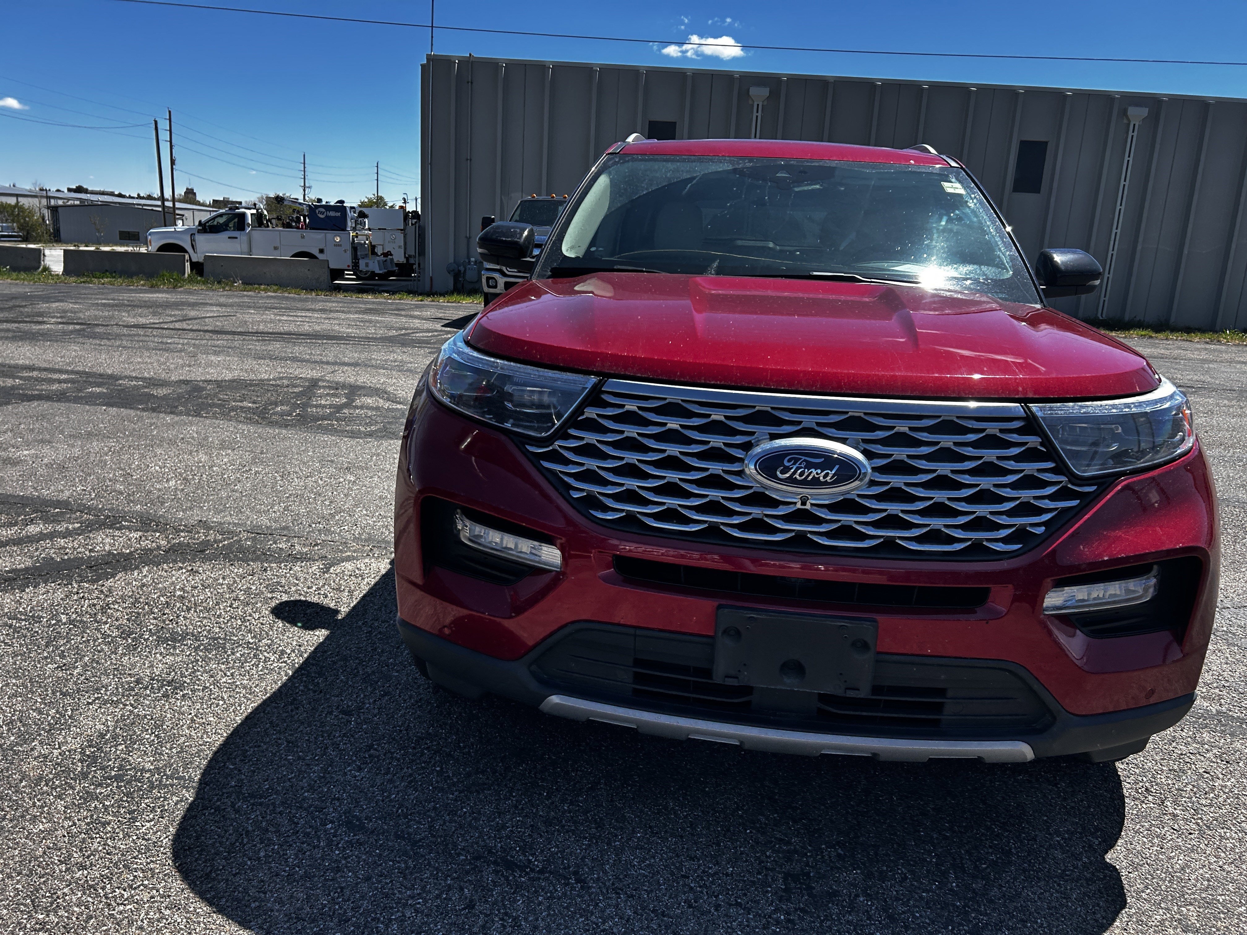 Used 2022 Red Metallic Ford Platinum image 8