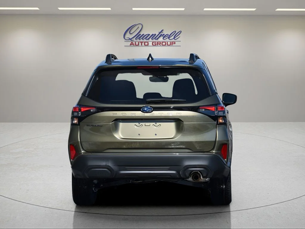 Used 2026 Autumn Green Metallic Subaru Premium image 5