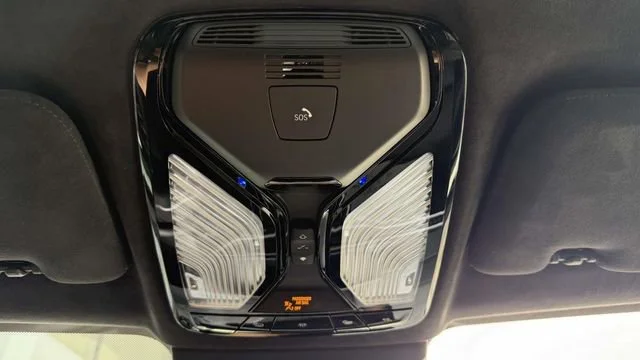 Used 2024 Black BMW xDrive40i image 91