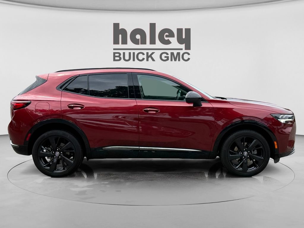 Used 2023 Red Buick Preferred image 6