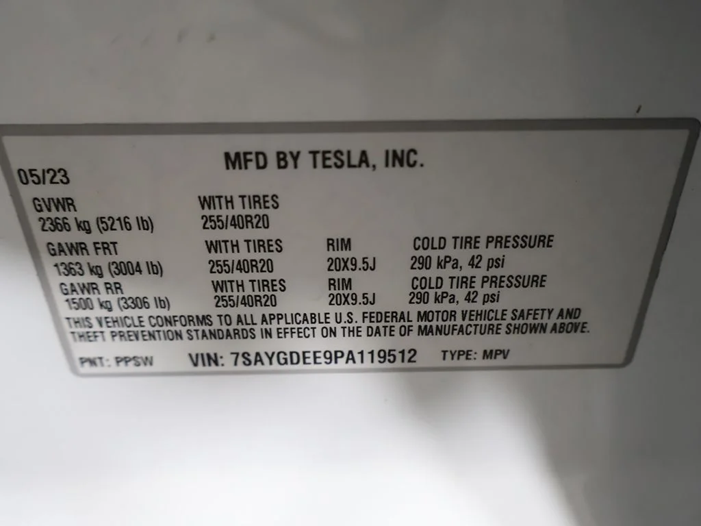 Used 2023 White Tesla Long Range image 48