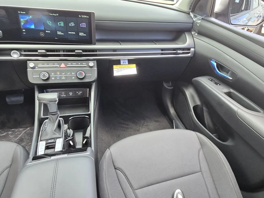 New 2026 Blue Hyundai SE image 9